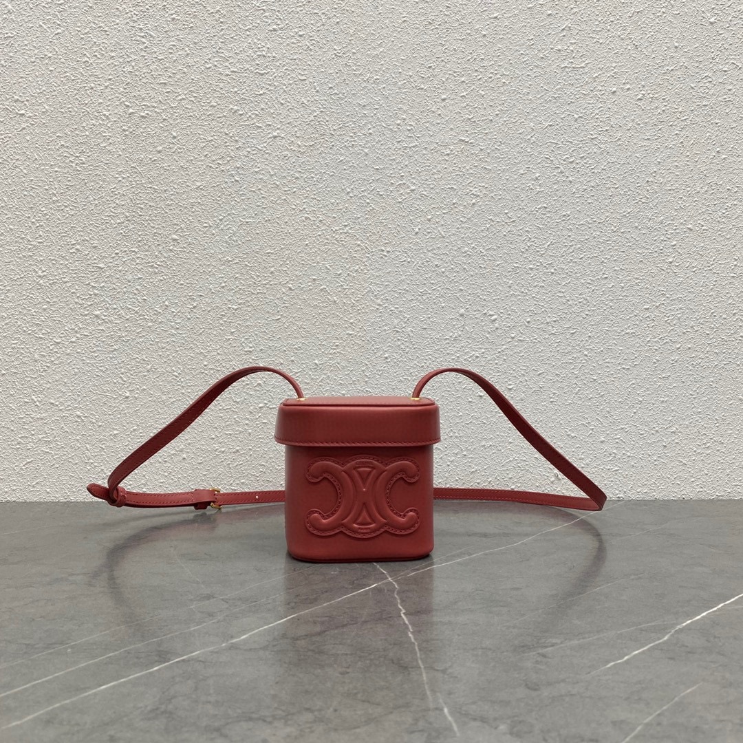 Celine Box Triomphe Shoulder Bag In Smooth Calfskin Red 199263